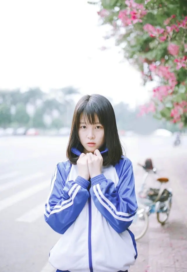 嫩模清纯美腿诱惑学生图片下载 嫩模清纯美腿诱惑学生图片下载